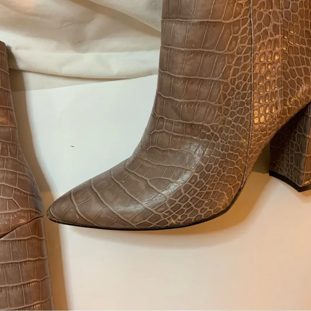 Bruno Premi snake embossed leather upper Women's Shoes Ankle Boots Size 38 / 8